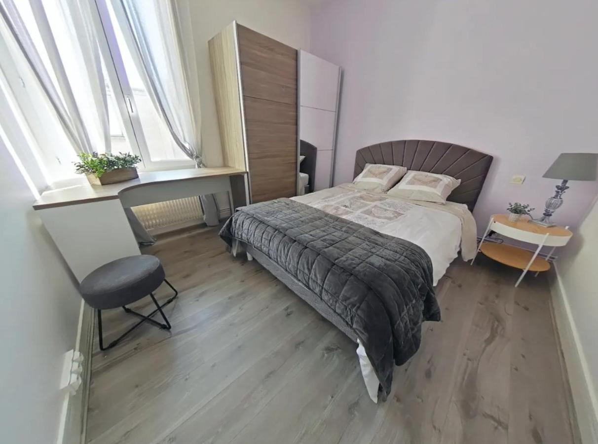 Апартаменты Logement Place D'Erlon Hypercentre Avec Balcon Реймс Экстерьер фото
